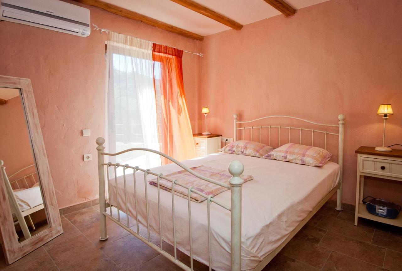 Lagopodhon Amorosa Villas מראה חיצוני תמונה